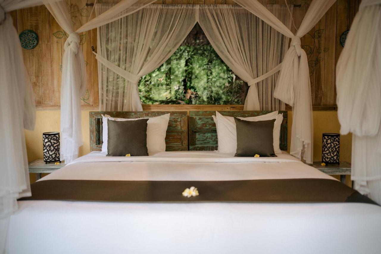 Basundari Retreat Ubud Hotel Exterior photo