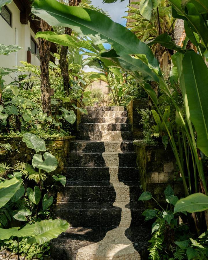 Basundari Retreat Ubud Hotel Exterior photo