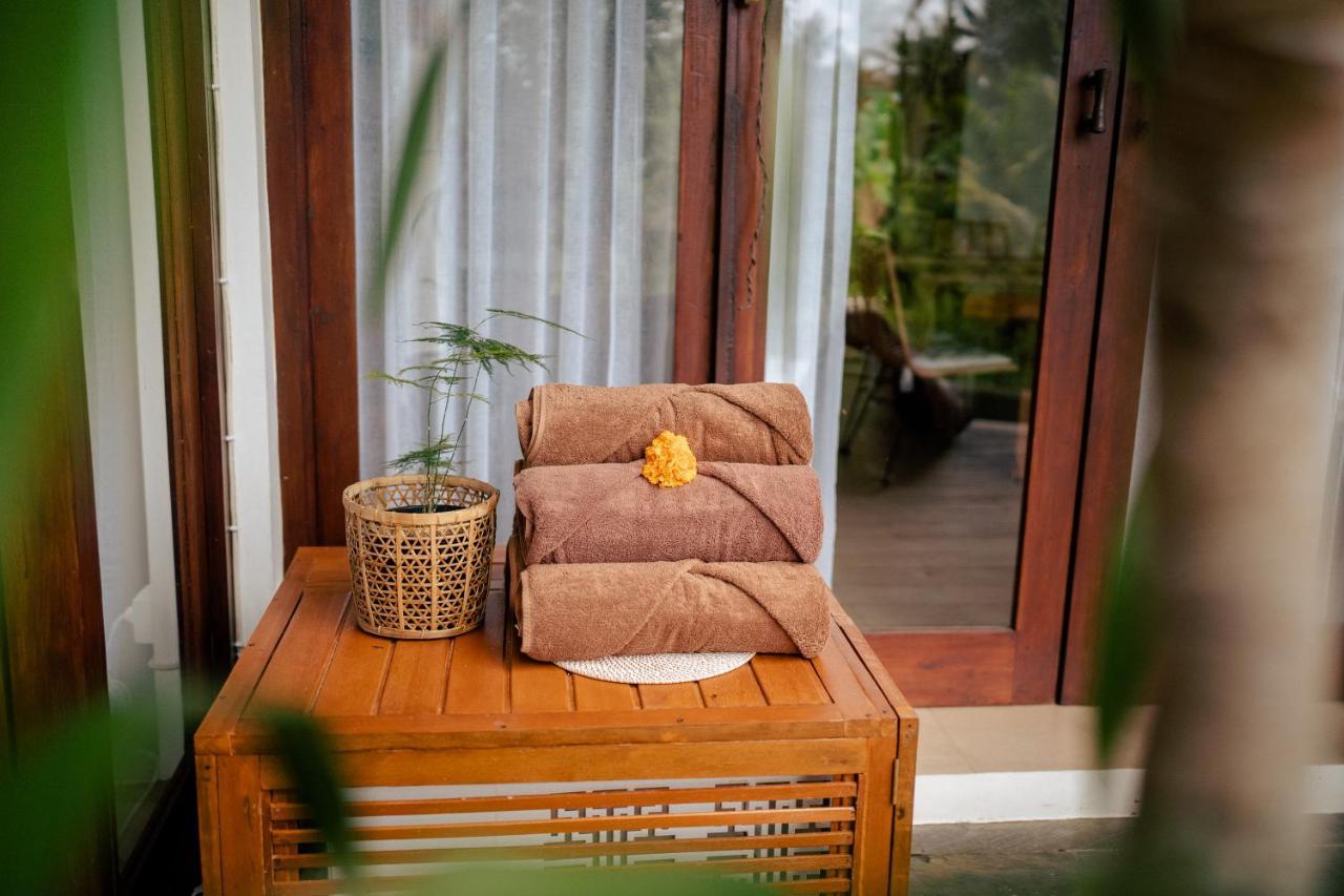 Basundari Retreat Ubud Hotel Exterior photo